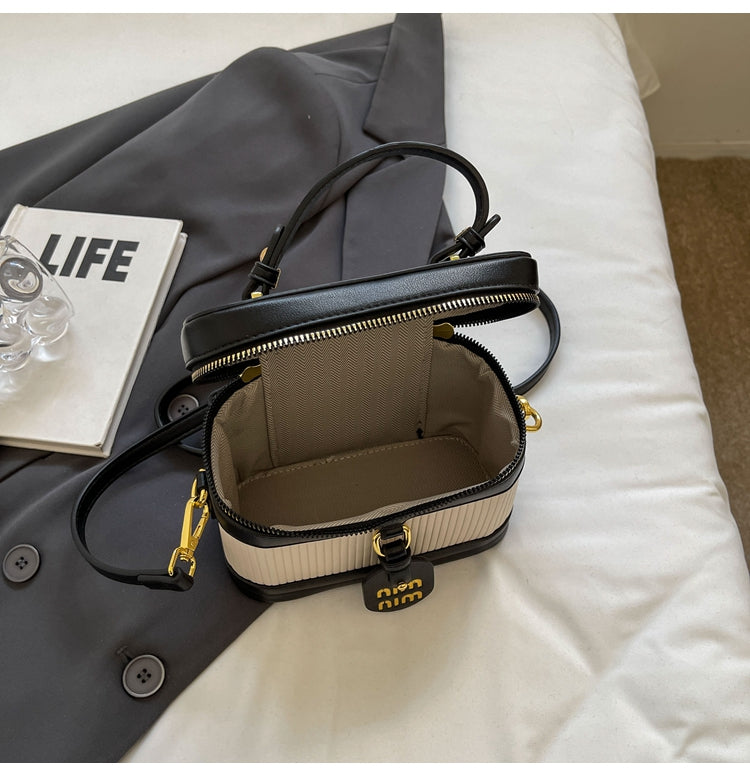 【小物】バケツ型メッセンジャーバッグG22230