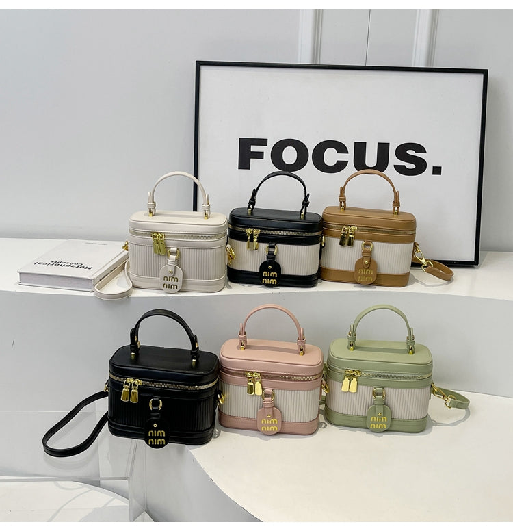 【小物】バケツ型メッセンジャーバッグG22230