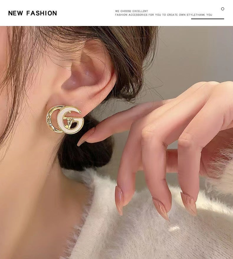 【小物】2色ピアスアクセサリーG22316