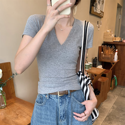 【tops】VネックＴシャツG22378