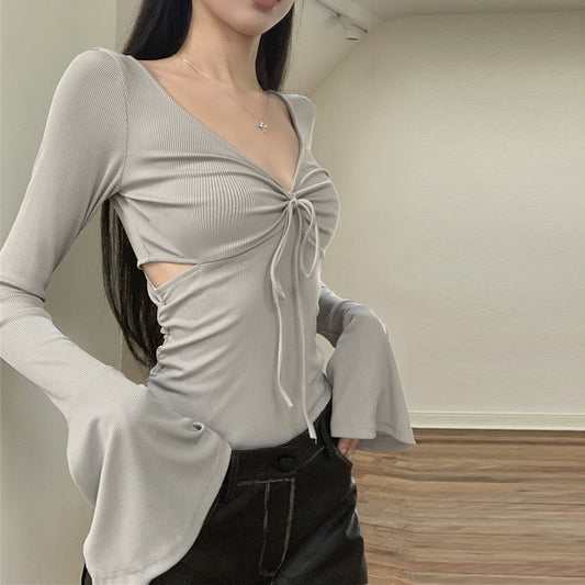 【tops】VネックフレアスリーブTシャツG22557