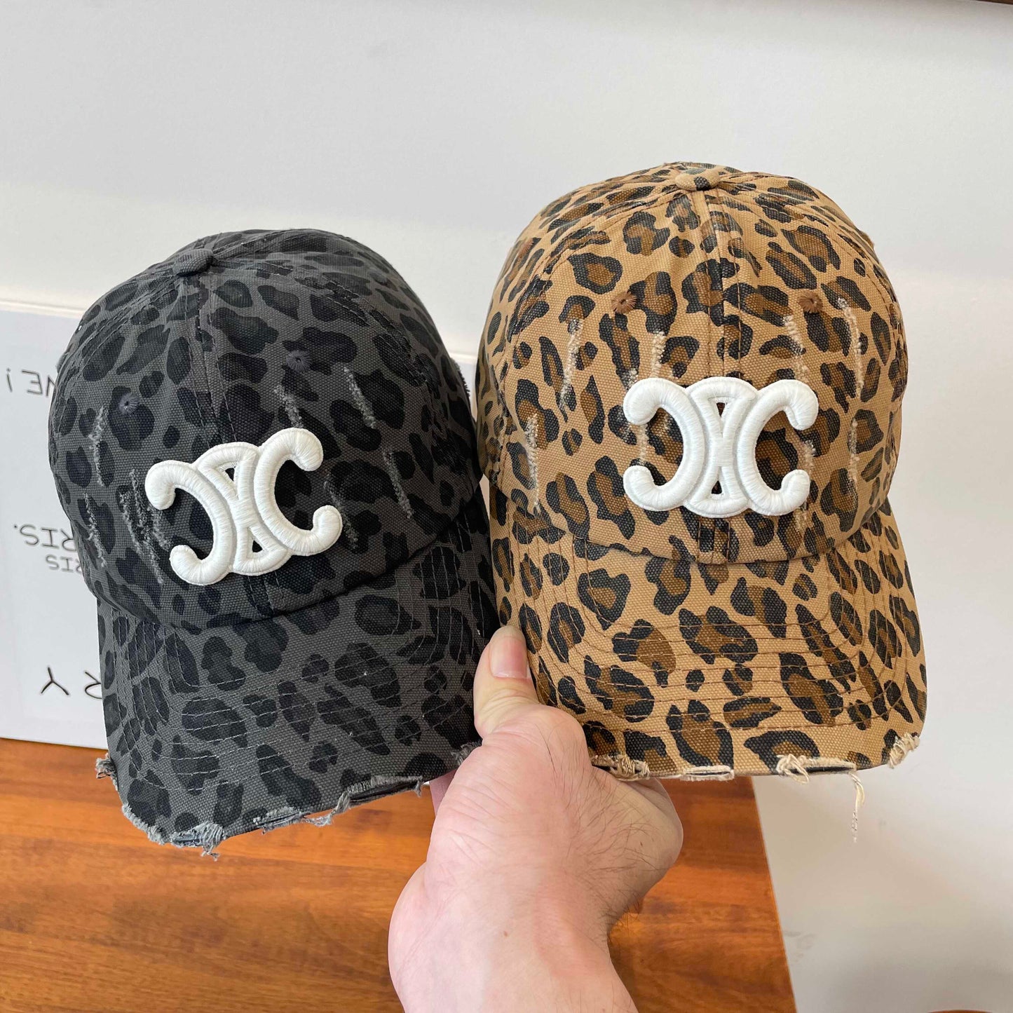 【小物】3色ヒョウ柄ベースボール キャップG22582