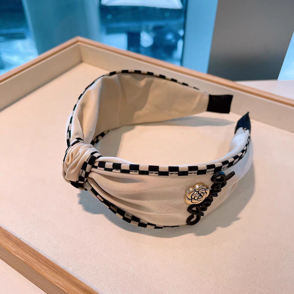 【小物】2色カチューシャヘアアクセサリーG22605