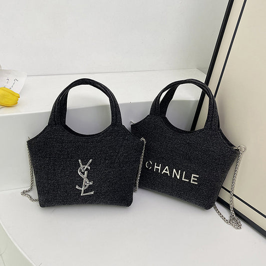 【小物】ジッパーメッセンジャーバッグG22738