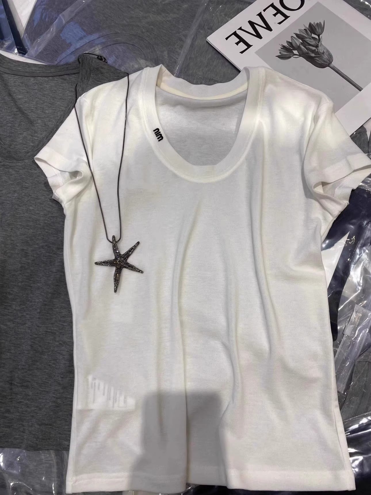 【tops】ラウンドネックTシャツG22756