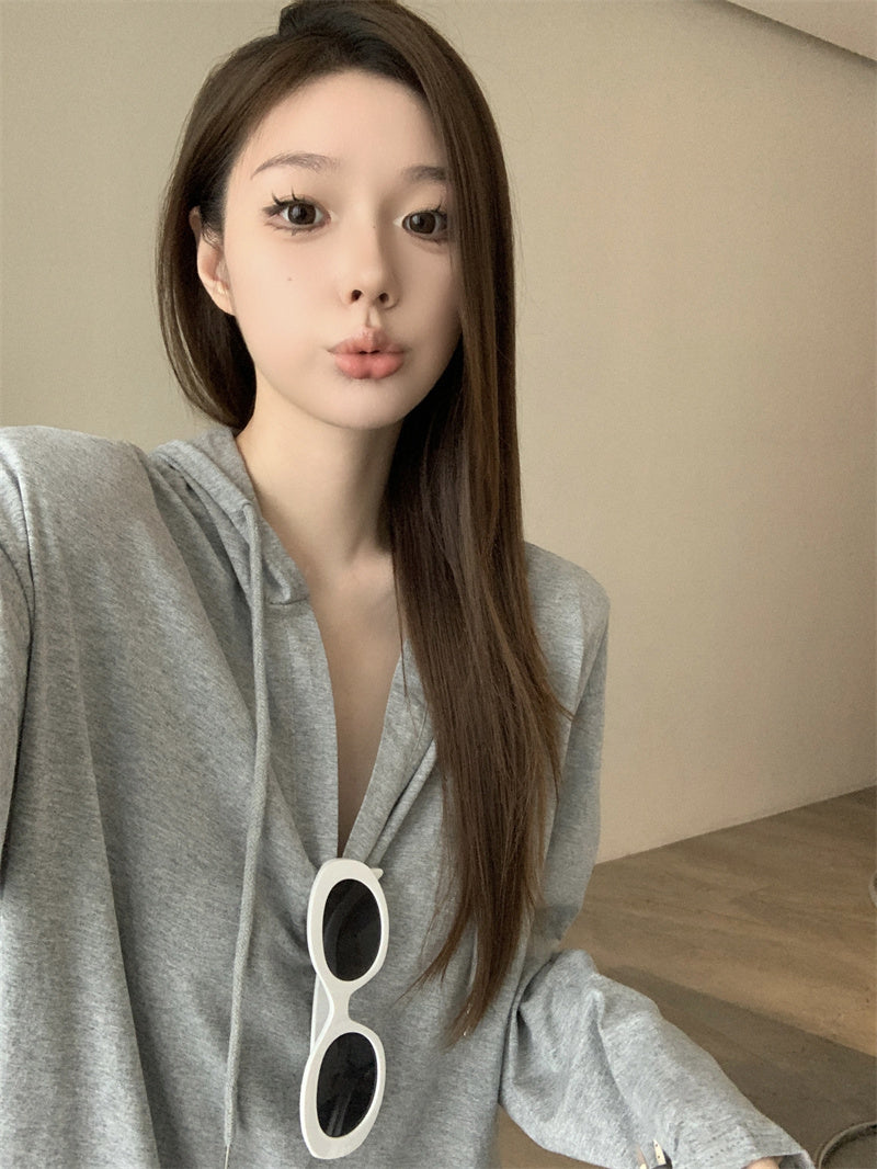 【tops】フード付き長袖TシャツG22894