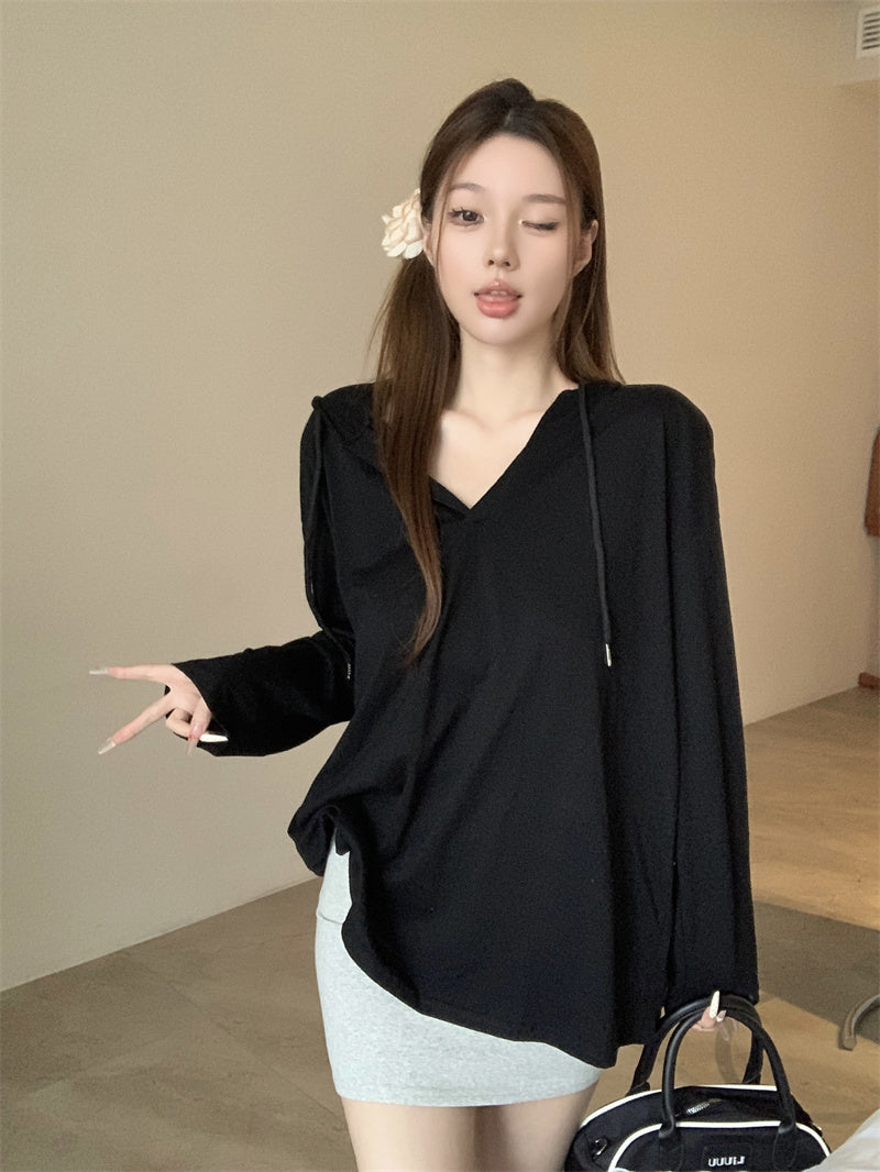 【tops】フード付き長袖TシャツG22894