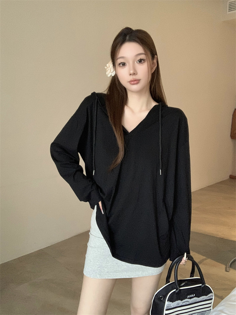 【tops】フード付き長袖TシャツG22894