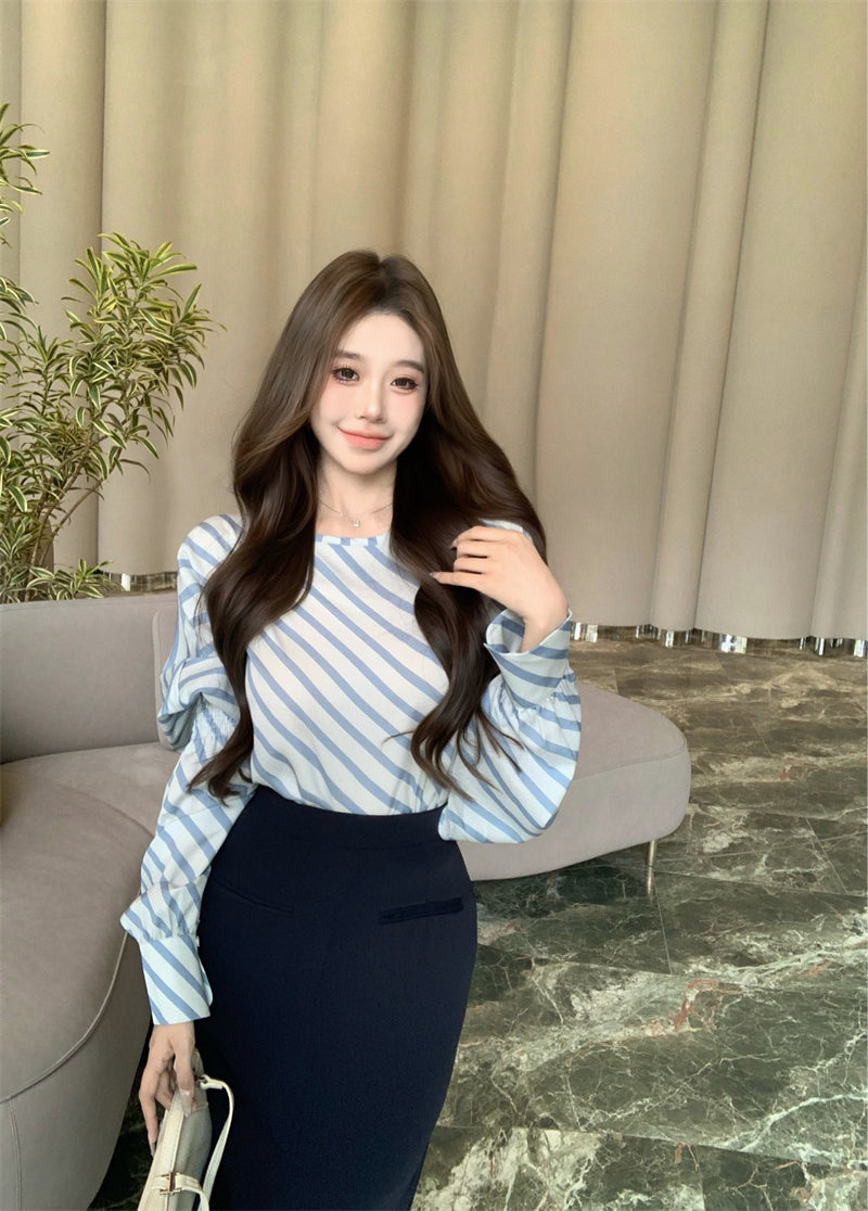 【tops】ストライプ柄長袖シャツG23001