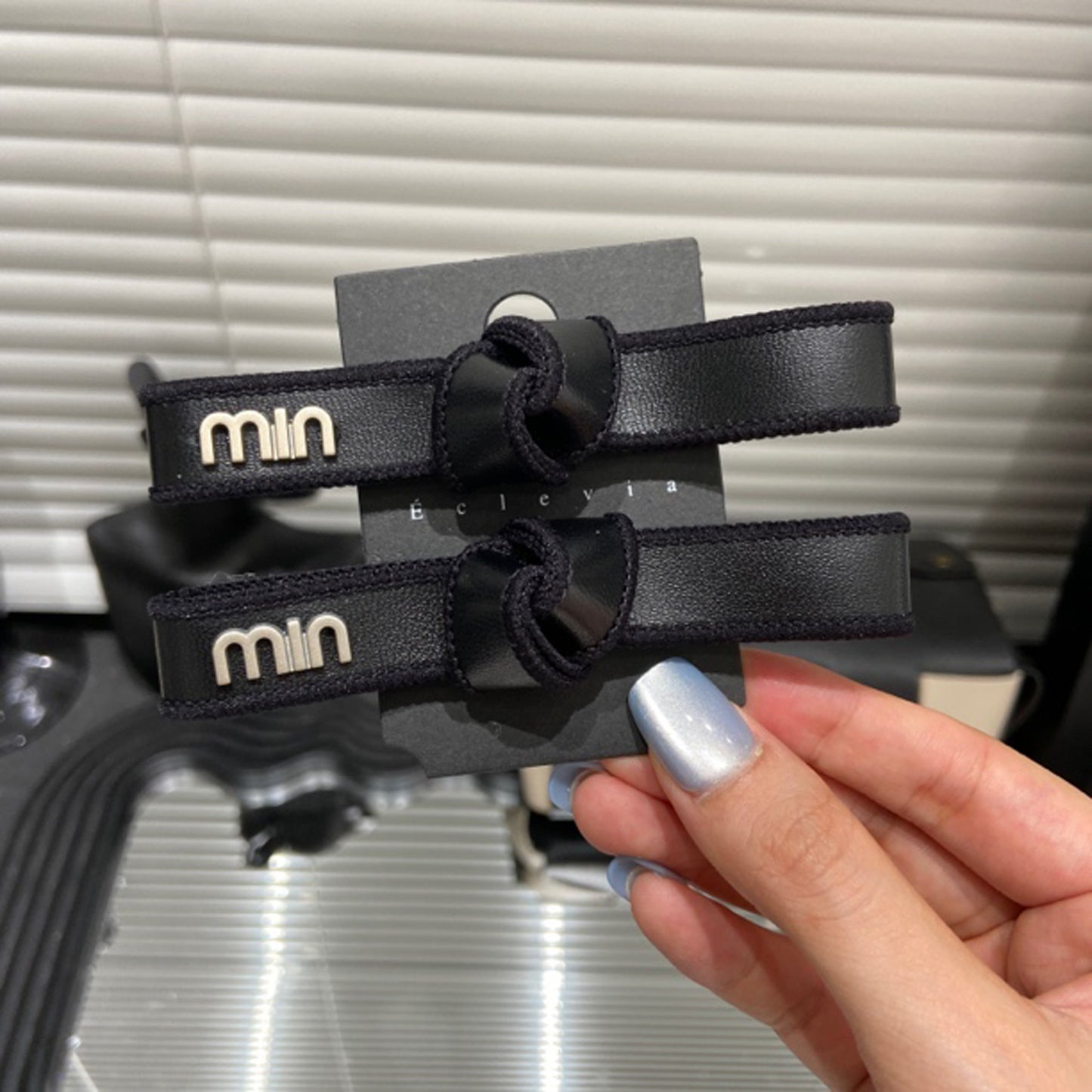 【小物】2色ヘアクリップアクセサリーG23026