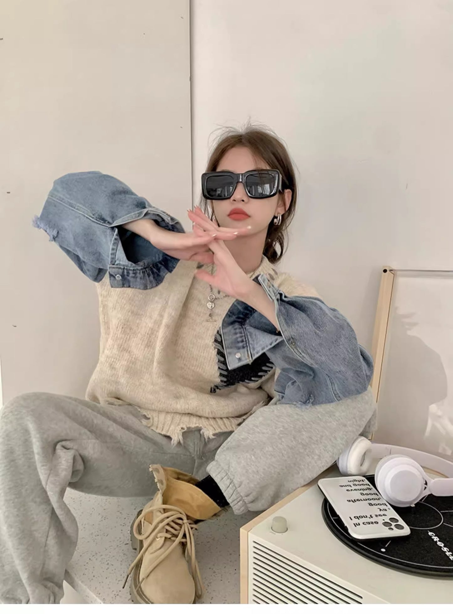 【tops】デニム切り替えニットセーターG23256