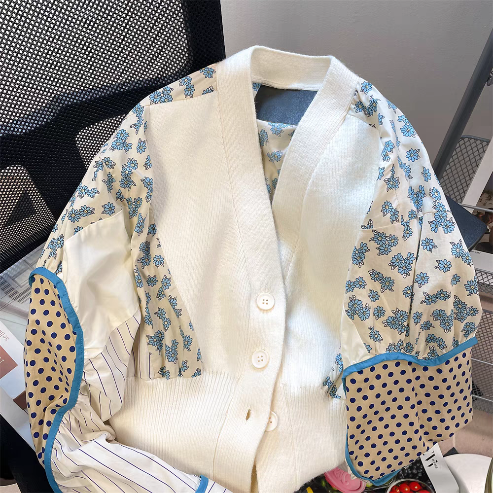 【outer】Vネック偽二つ切り替えニットカーディガンG23259