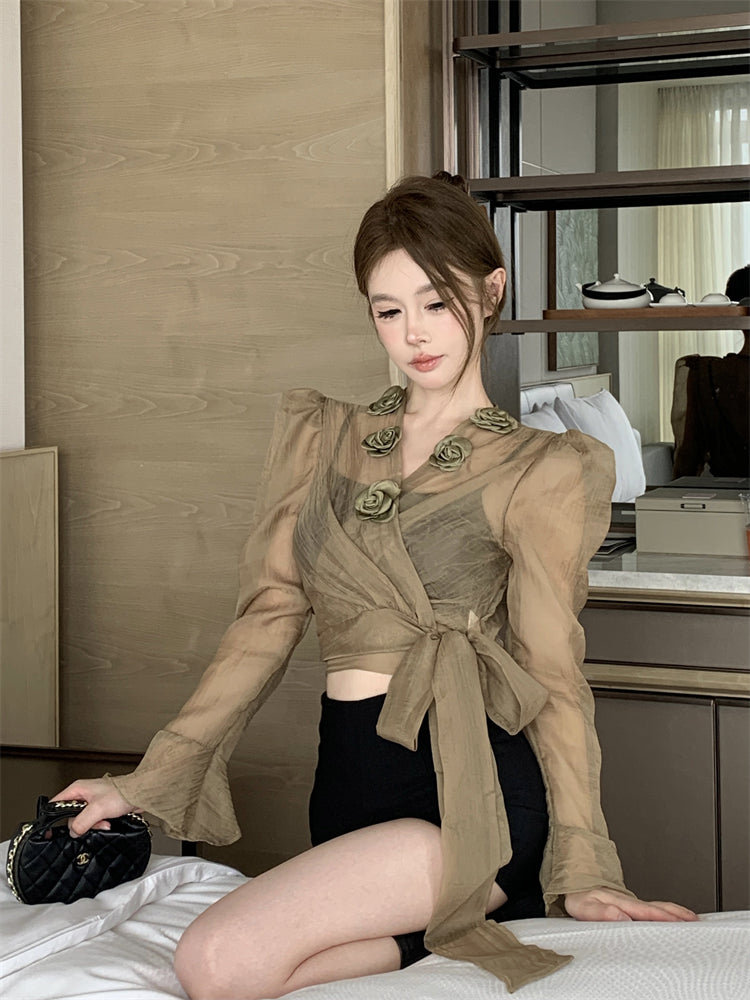 【tops】デザインフラワーブラウスG23336