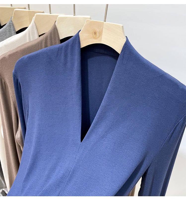 【tops】Vネック長袖TシャツG23339