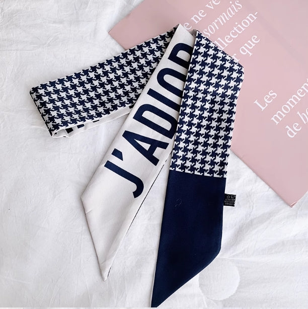 【小物】4色展開プリントスカーフG23365