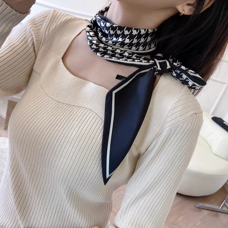 【小物】2色展開プリントスカーフG23366