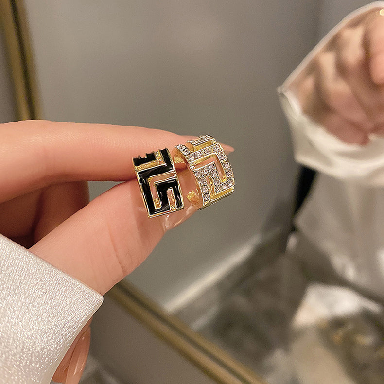 【小物】非対称ピアスアクセサリーG23374