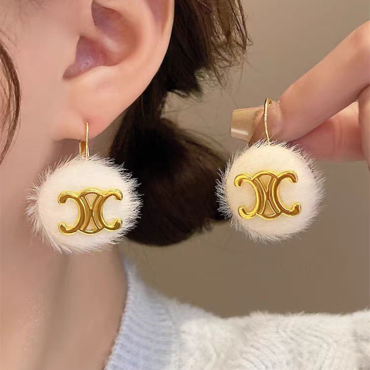 【小物】ファーイヤリングアクセサリーG23403