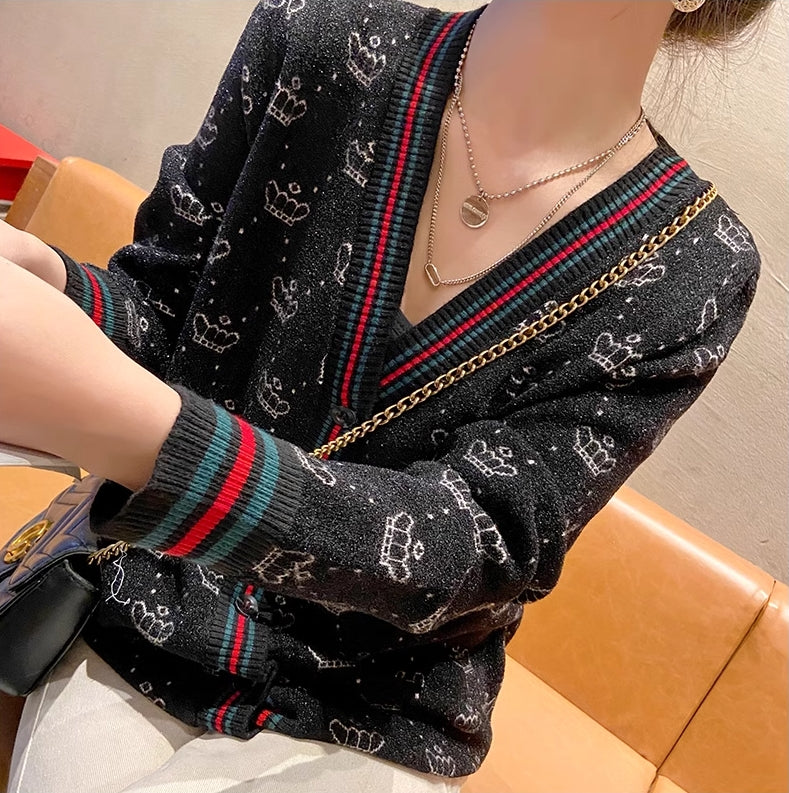 【outer】VネックニットカーディガンG23429