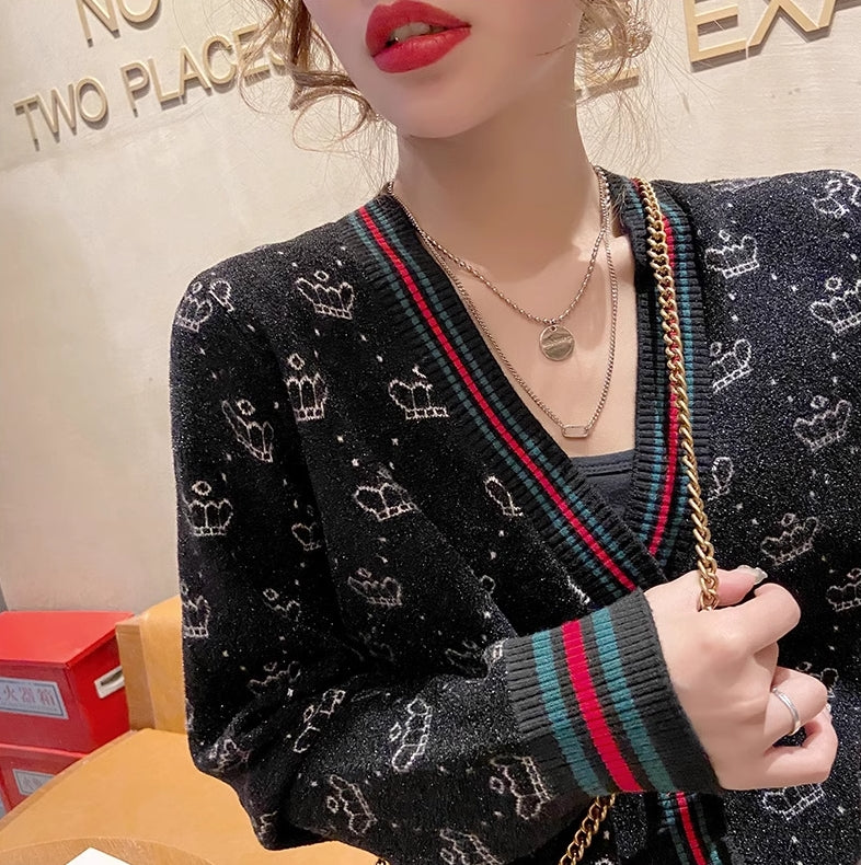 【outer】VネックニットカーディガンG23429