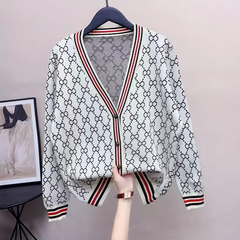 【outer】レトロニットカーディガンG23430