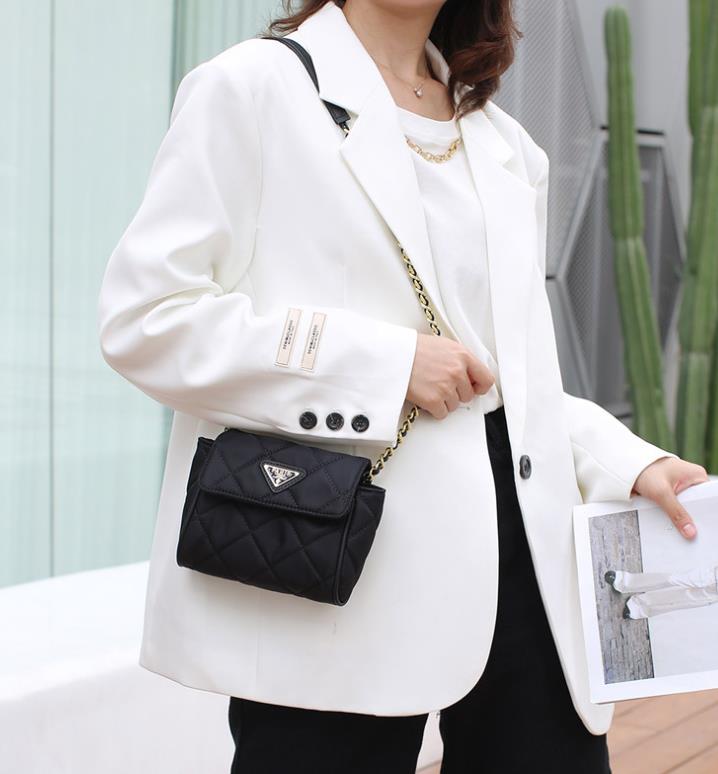 【小物】ファッションメッセンジャーバッグF8140