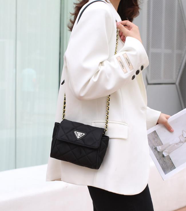 【小物】ファッションメッセンジャーバッグF8140