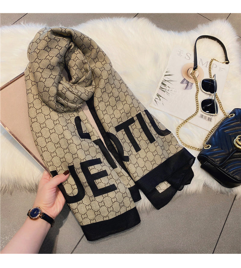 【小物】春秋英字柄スカーフG23484