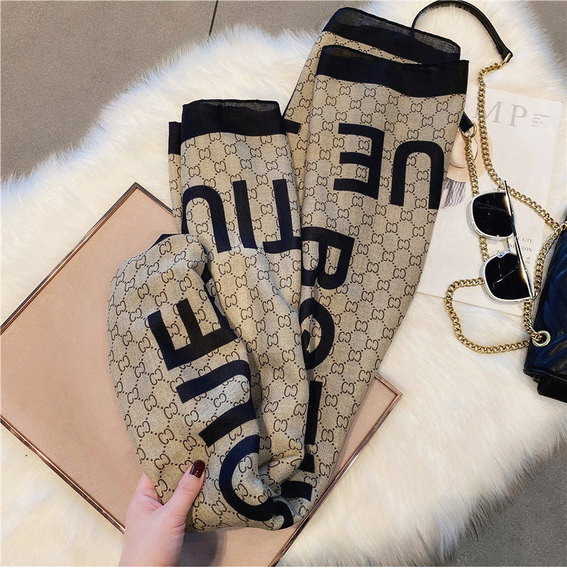 【小物】春秋英字柄スカーフG23484