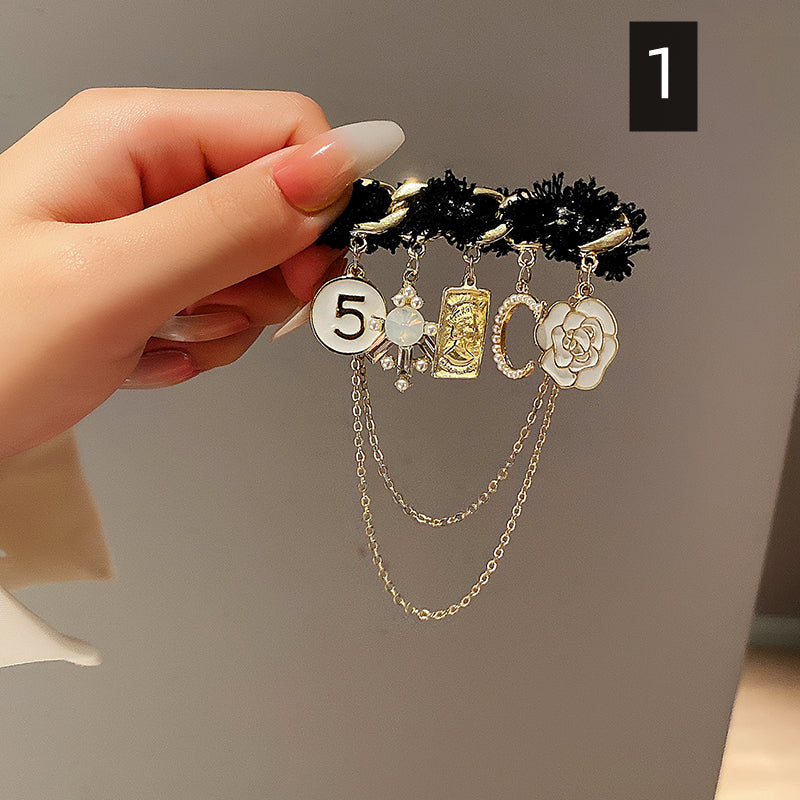 【小物】高級感ブローチG23502