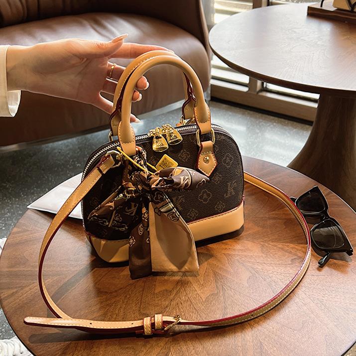 【小物】2色2wayバッグF8156