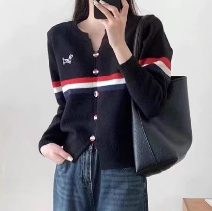 【tops】Vネック長袖ニットセーターG23539