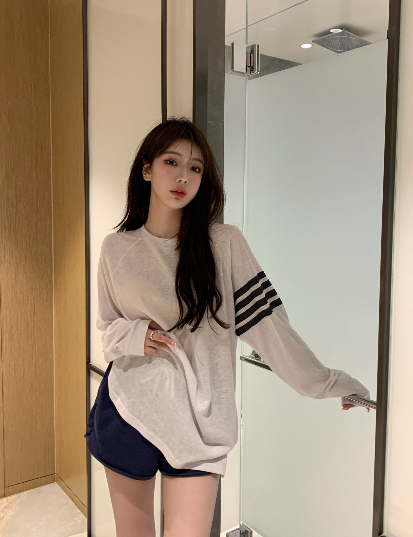 【tops】ゆったり長袖TシャツG23540