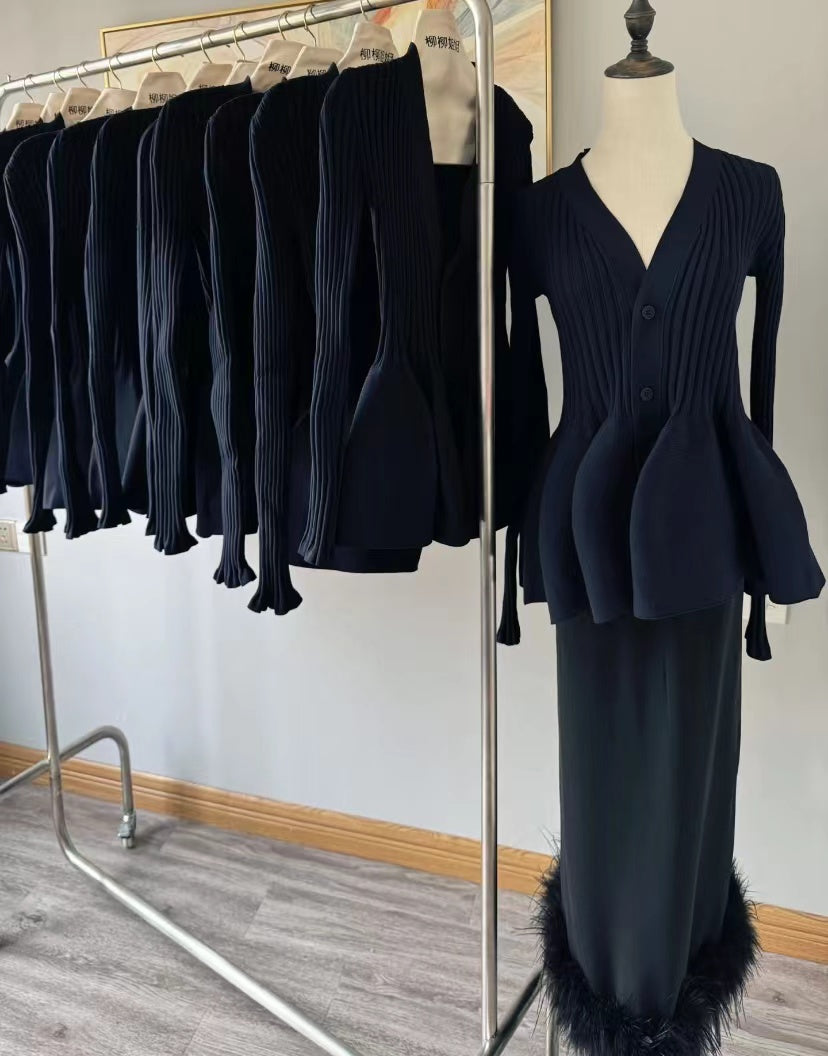 【tops】VネックペプラムニットG23557