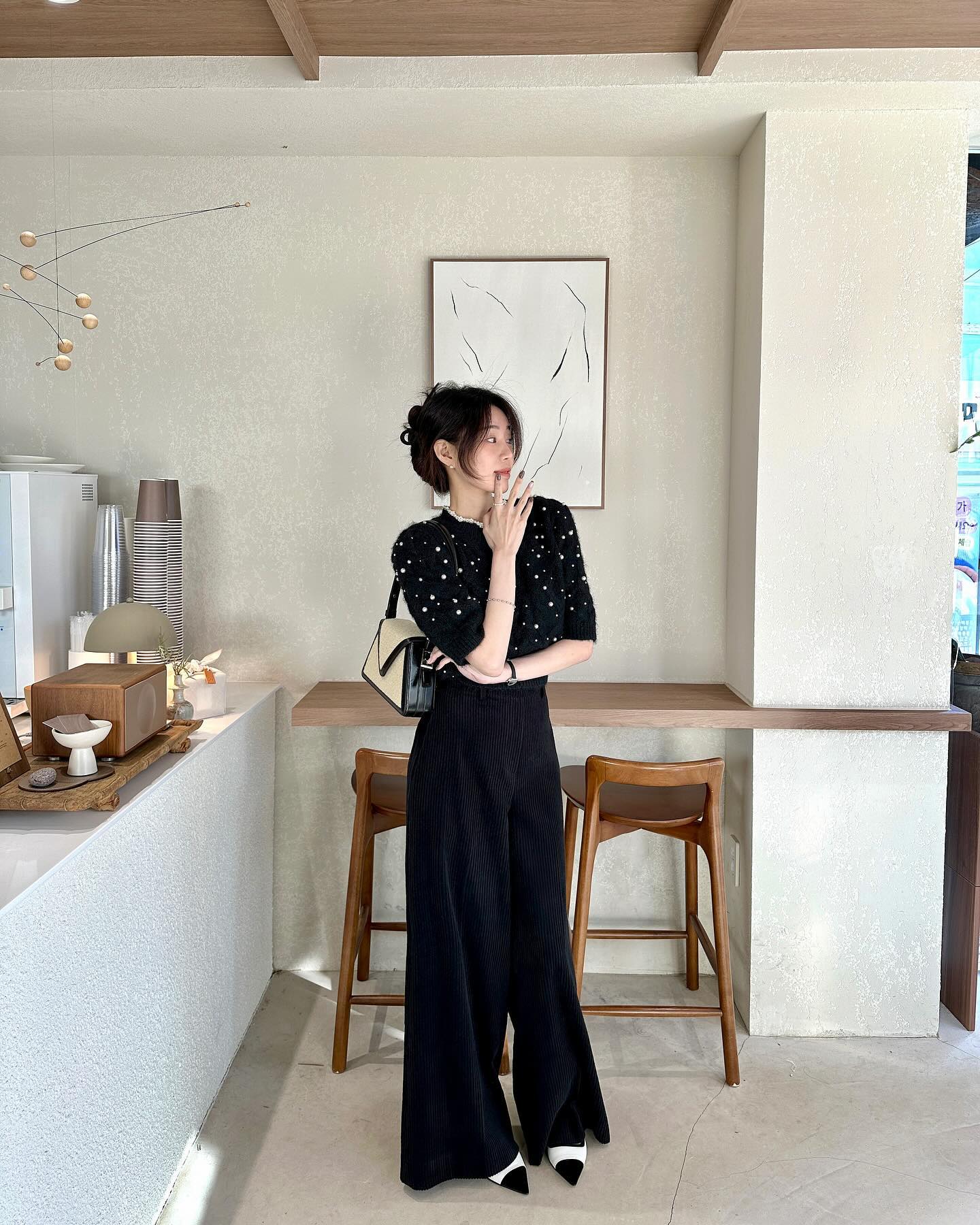 【tops】ラウンドネックビーズニットセーターG23592