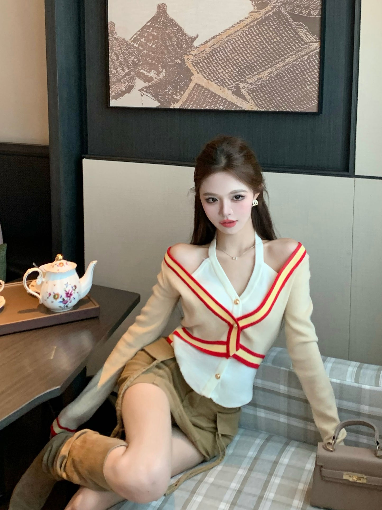 【tops】偽二つ切り替えVネックニットG23612