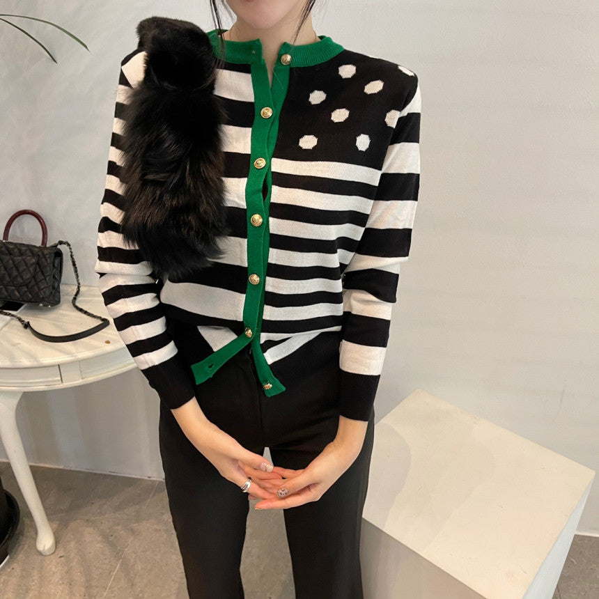 【tops】ストライプ柄長袖ニットG23616