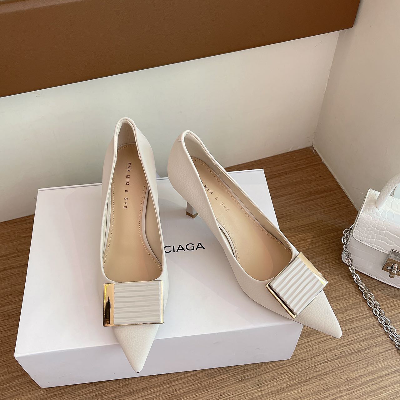 【shoes】ピンヒールパンプスG23650