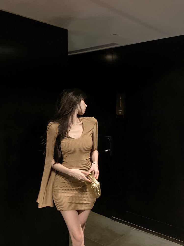 【dress】フレアスリーブVネックワンピースG23652