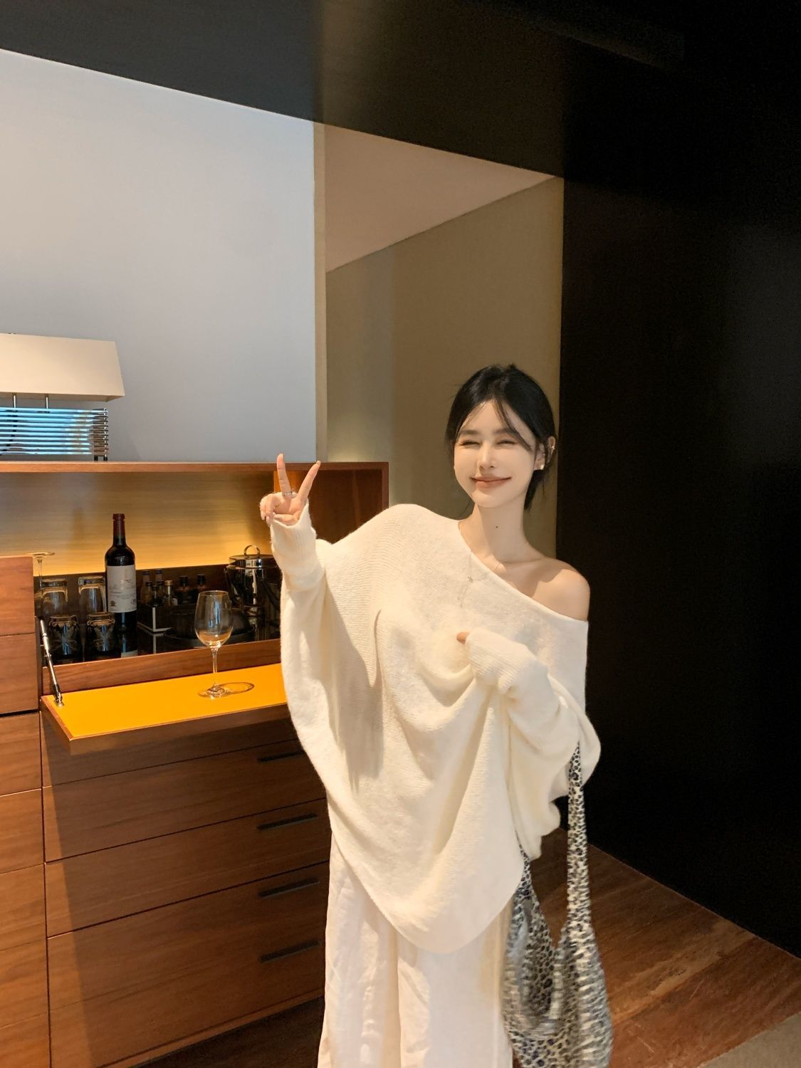 【tops】ドルマンスリーブニットセーターG23658