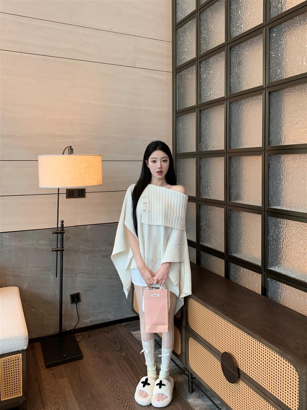 【tops】ゆったりニットセーターG23677