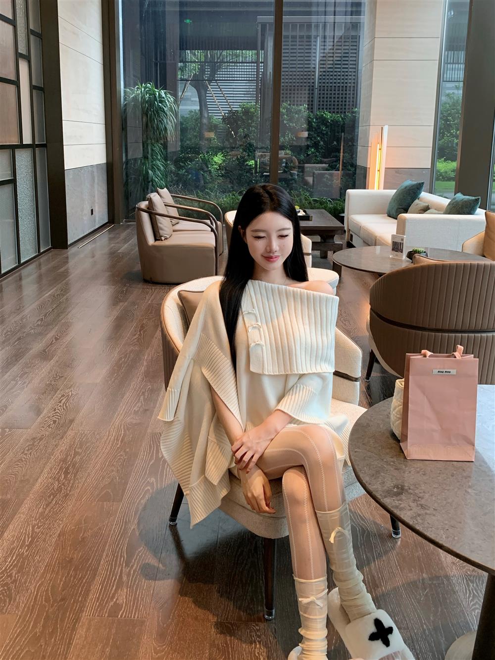 【tops】ゆったりニットセーターG23677