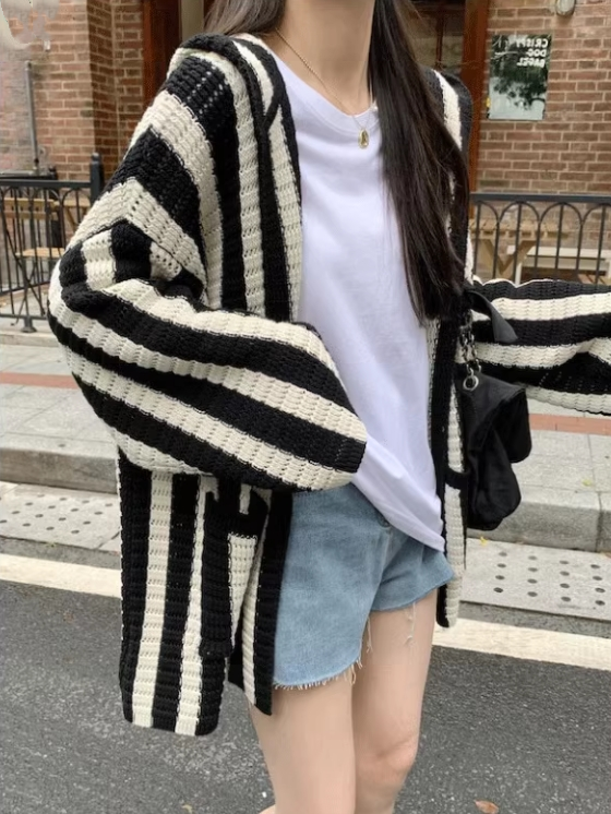 【outer】フード付きニットカーディガンG23684