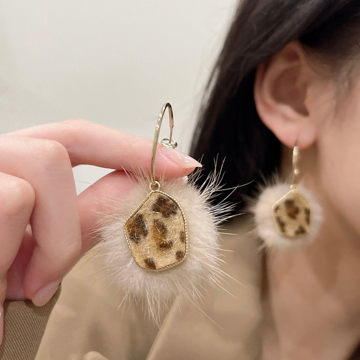 【小物】ファーイヤリングアクセサリーG23698