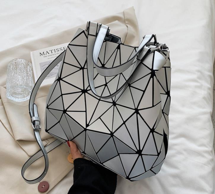 【小物】2wayメッセンジャーバッグF8202