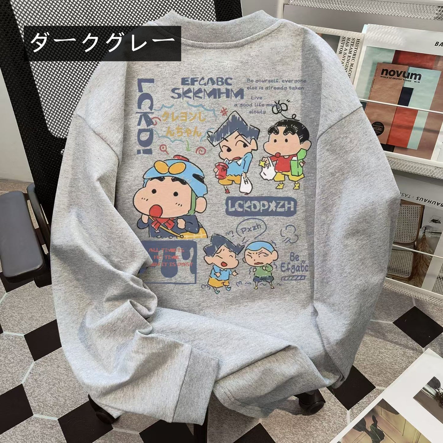 【tops】キャラクター長袖TシャツG23768