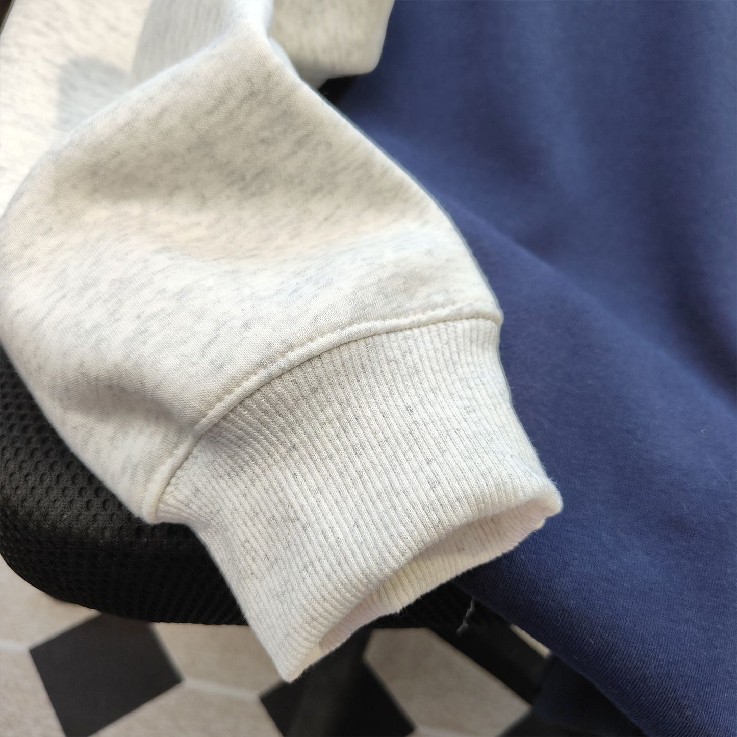 【tops】薄手長袖パーカーG23783