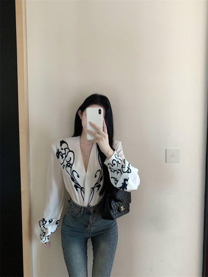 【tops】Vネック長袖シャツG23797