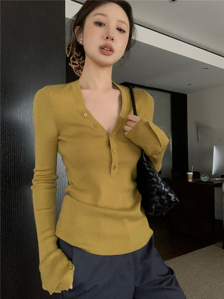 【tops】Vネック長袖ニットトップスG23802