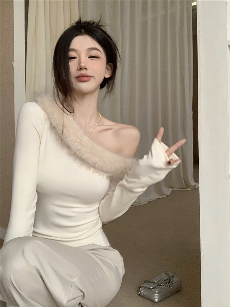 【tops】ファーボートネック長袖TシャツG23803